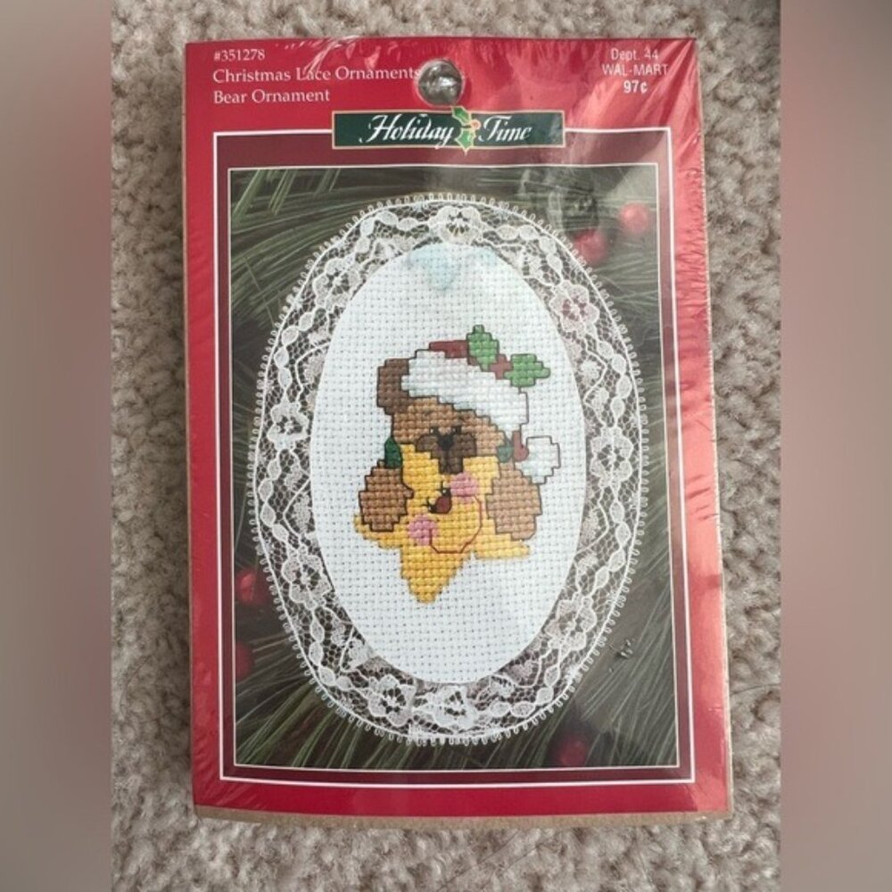 Holiday Time Bear Ornament Cross-Stitch Kit – Lace Frame – Vintage – SEALED